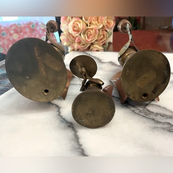 Vintage Brass Angel Candle Holders from Mexico - Set of 3 - Picture 15 of 16